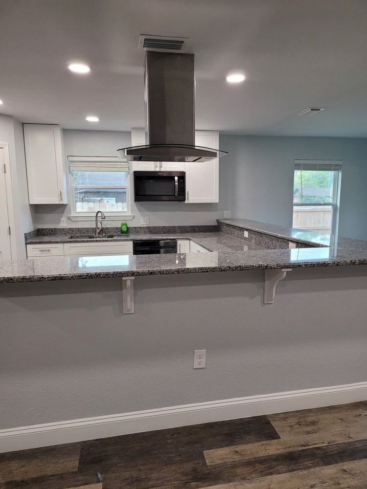 Slide of Harris & Holmes General Contractors & Construction