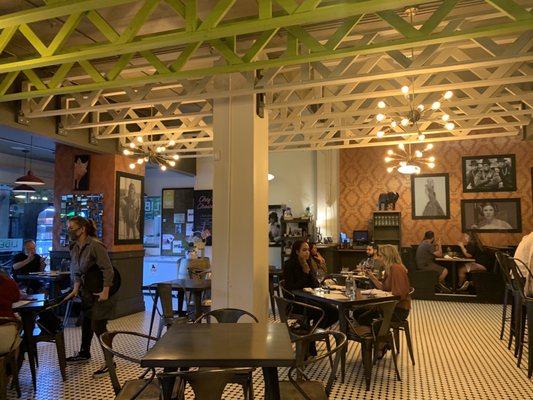Liberty Food & Wine Exchange by null