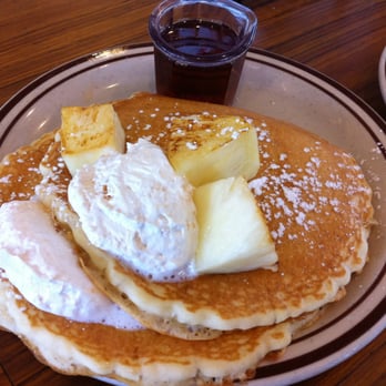 Denny's - Delicious Pineapple Macadamia nut hot cakes - Diners Near Me - Monterey, California