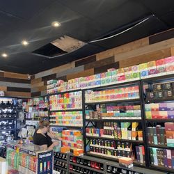 Xhale Vapor N Smoke