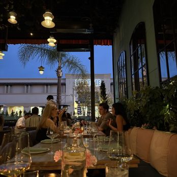 Marisi - Interior - Italian Near Me - La Jolla, California