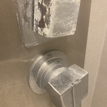 MoreHands Maid Service - Bathroom fixtures - Home Cleaning Near Me - Austin, Texas