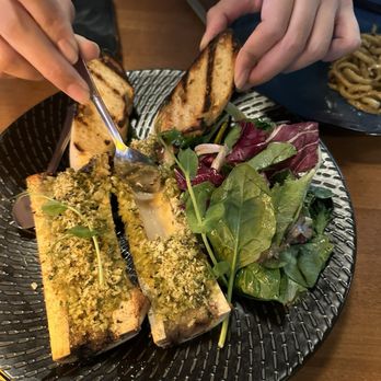 Straits - Honolulu - Asian Fusion Near Me - Honolulu, Hawaii