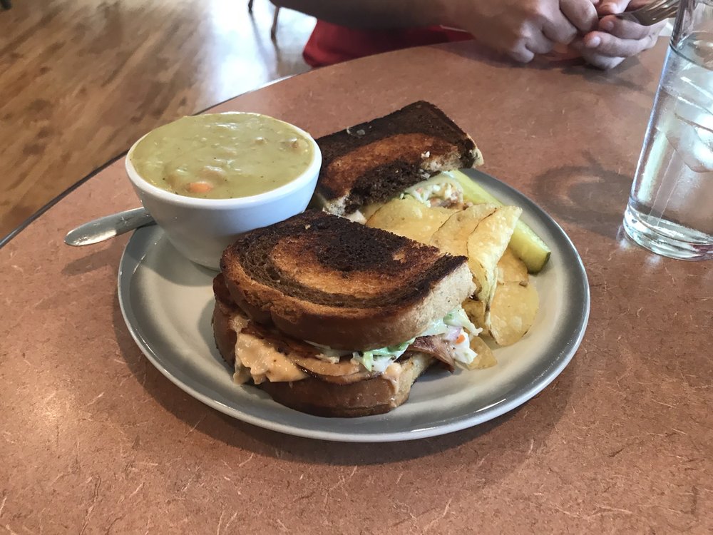 HERRICK HOUSE Updated October 2024 14 Reviews 120 E 5th St, Clare