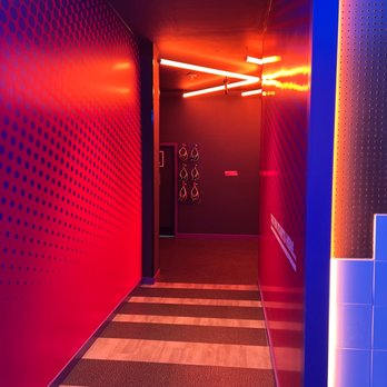 Immersive Gamebox - Virtual Reality Centers Near Me - The Colony, Texas