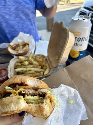 Mission Burger Co. by null