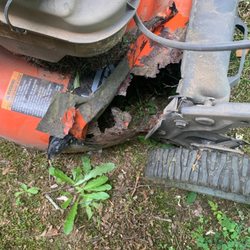 Hidden Treasures Galleria - 100.00 dollar Lawn Mower
and no one has yet to return my call!!