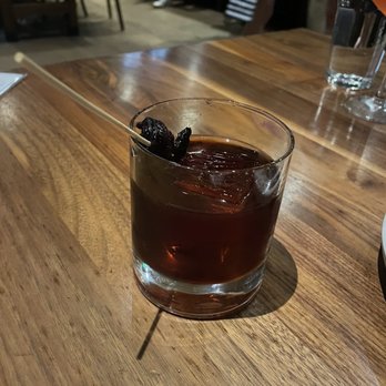 North Italia - Black Fig Manhattan - Italian Near Me - Plano, Texas North Italia - Black Fig Manhattan - Italian Near Me - Plano, Texas
