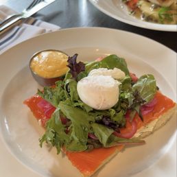 AVOCADO AND SMOKED STEELHEAD TARTINE ON BAGUETTE AVOCADO AND SMOKED STEELHEAD TARTINE ON BAGUETTE