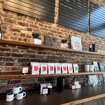 Mudhouse Specialty Coffee Roasters - Coffee & Tea Near Me - Richmond, Virginia Mudhouse Specialty Coffee Roasters - Coffee & Tea Near Me - Richmond, Virginia