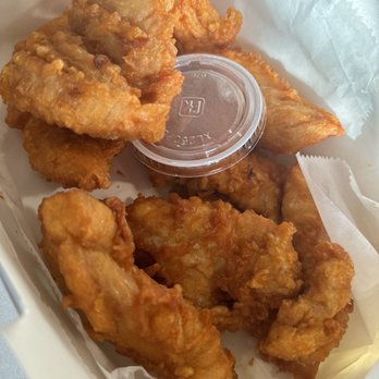 Kukuruku crispy chicken - Just part of the 8 piece chicken tenders. - Desserts Near Me - Lakeland, Tennessee