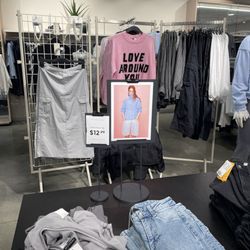 H&M