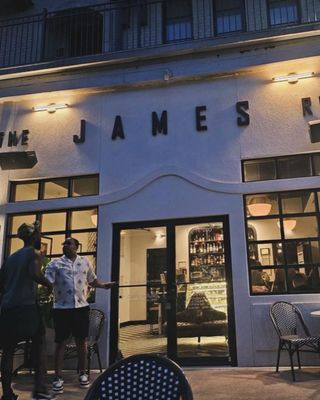 The James Room by null
