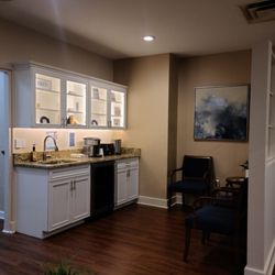 First Coast Dermatology - Beautiful waiting area with plenty of space and friendly staff.