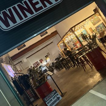 OENO Winemaking - Wineries Near Me - Kailua, Hawaii
