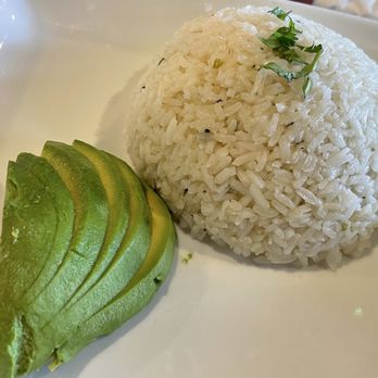 Fonda Colombiana #2 - The side of rice and avocado that came with the Sobrebarriga En Salsa Criolla - Colombian Near Me - San Jose, California Fonda Colombiana #2 - The side of rice and avocado that came with the Sobrebarriga En Salsa Criolla - Colombian Near Me - San Jose, California