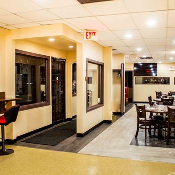 Swadesh Restaurant - a view of the dining area - Pakistani Near Me - Saskatoon, Saskatchewan Swadesh Restaurant - a view of the dining area - Pakistani Near Me - Saskatoon, Saskatchewan