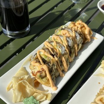 Momiji SLU - Crunchy Bad Boy - Sushi Bars Near Me - Seattle, Washington Momiji SLU - Crunchy Bad Boy - Sushi Bars Near Me - Seattle, Washington