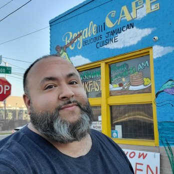 Royale Cafe - Supporting this little Hidden Gem - Caribbean Near Me - Jacksonville, Florida
