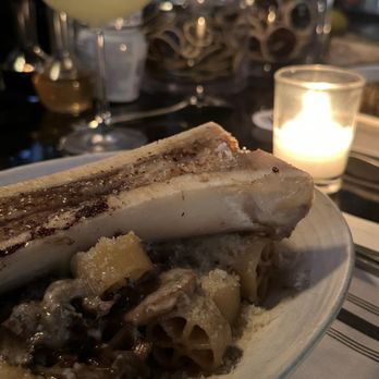 Jellyfish Crudo + Charbon - Bone marrow - Modern European Near Me - Montreal, Quebec Jellyfish Crudo + Charbon - Bone marrow - Modern European Near Me - Montreal, Quebec