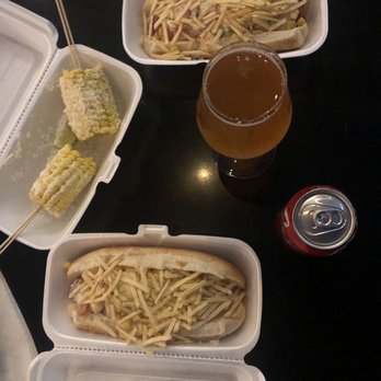 Rio Good Food - a hot dog, corn, and a beer - Food Trucks Near Me