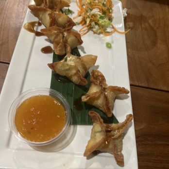 Harborside Restaurant - Crispy Artichoke Wontons - American Near Me - Newport Beach, California Harborside Restaurant - Crispy Artichoke Wontons - American Near Me - Newport Beach, California