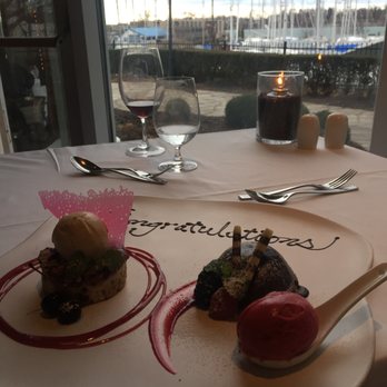 Tiara Restaurant - Wine Bars Near Me - Niagara-On-The-Lake, Ontario Tiara Restaurant - Wine Bars Near Me - Niagara-On-The-Lake, Ontario