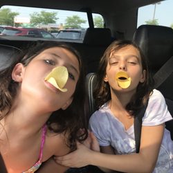 Doc Popcorn - Belvidere Tollway Oasis