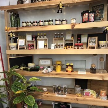Mari's Gardens - Local product stand - Nurseries & Gardening Near Me - Mililani, Hawaii