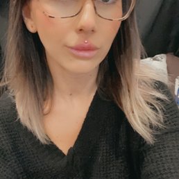 Philtrum piercing Philtrum piercing