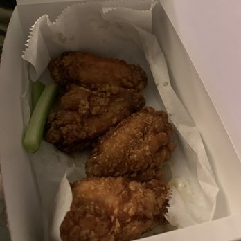 Hi Wings - 5 Jumbo Battered Wings with 1 Sauces: Honey Ginger - Chicken Wings Near Me - Austin, Texas Hi Wings - 5 Jumbo Battered Wings with 1 Sauces: Honey Ginger - Chicken Wings Near Me - Austin, Texas