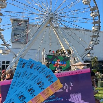 The Pike Ferris Wheel & Carousel - Bevs, Bites & Beats at the Waterfront - Aug. 16 @4-10pm - Amusement Parks Near Me - Long Beach, California The Pike Ferris Wheel & Carousel - Bevs, Bites & Beats at the Waterfront - Aug. 16 @4-10pm - Amusement Parks Near Me - Long Beach, California