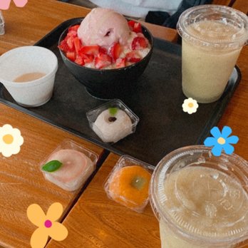 Caffe Bene - Fort Lee - Strawberry bingsoo, green grape smoothie, mochi - Cafes Near Me - Fort Lee, New Jersey Caffe Bene - Fort Lee - Strawberry bingsoo, green grape smoothie, mochi - Cafes Near Me - Fort Lee, New Jersey