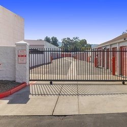 Public Storage