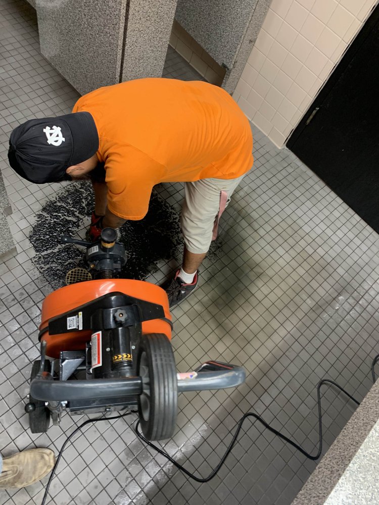 Slide of Plumbs Up Plumbing