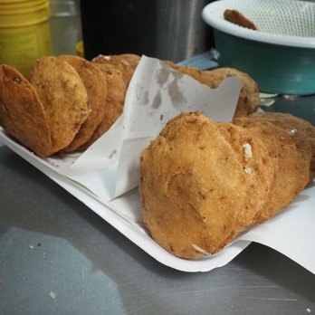 Explore Querétaro - the fried gorditas - Food Tours Near Me