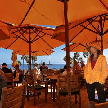 Claire's at the Museum - Seating area - New American Near Me - Long Beach, California