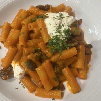 Ambrogio15 Del Mar - Miami Vice Rigatoni - Italian Near Me - San Diego, California Ambrogio15 Del Mar - Miami Vice Rigatoni - Italian Near Me - San Diego, California