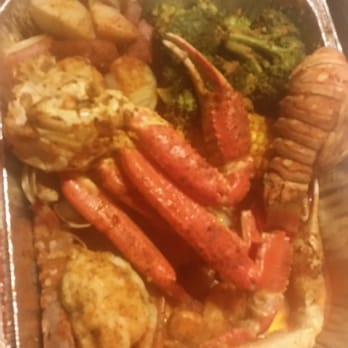 Fisherman's Island - Seafood Near Me - Chicago, Illinois