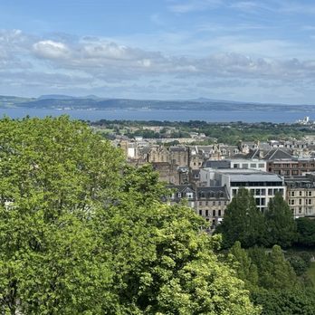 Edinburgh Castle - Landmarks & Historical Buildings Near Me - Edinburgh, EDH Edinburgh Castle - Landmarks & Historical Buildings Near Me - Edinburgh, EDH