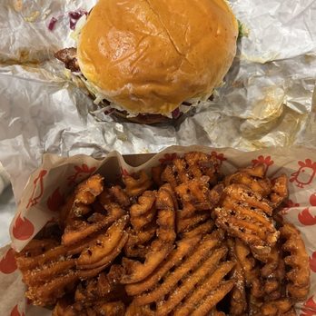 Urban Bird Hot Chicken - Chicken Shop Near Me - Richmond, Texas Urban Bird Hot Chicken - Chicken Shop Near Me - Richmond, Texas