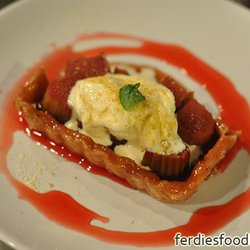 Ferdiesfoodlab - Rhubarb Tart
