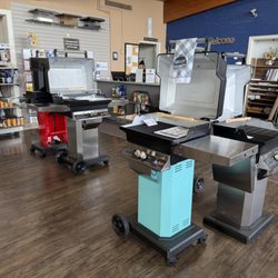 The Hearth & Grill Shop - New MHP Gas Grills