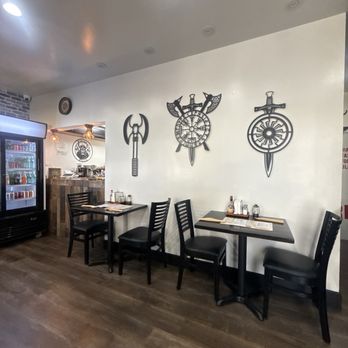 Viking Pizza Kabob & Grill - Inside - Pizza Near Me - Glendale, California Viking Pizza Kabob & Grill - Inside - Pizza Near Me - Glendale, California