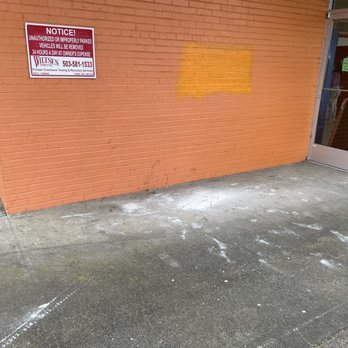 Daynight Donuts - Human poop covered with white powdered detergent - Donuts Near Me - Salem, Oregon