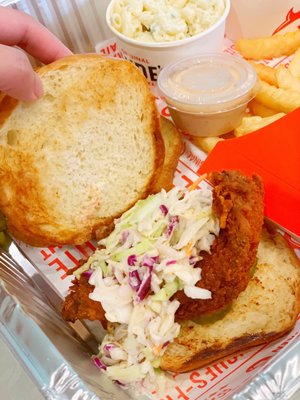 Original Clyde's Hot Chicken by null