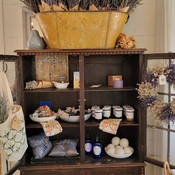 Frog Creek Farm Ojai - One of the gift shop features. - Pick Your Own Farms Near Me - Ojai, California