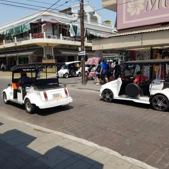 Hotel Riu Emerald Bay - "Pulmonias" (open air taxis) - Hotels Near Me - Mazatlán, SIN