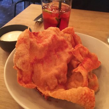 Hummer - Lobster chips with oysters cream cheese and lemon vinaigrette and a dark and stormy cocktail - Seafood Near Me - Copenhagen, 84