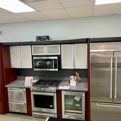 Colonial Appliance